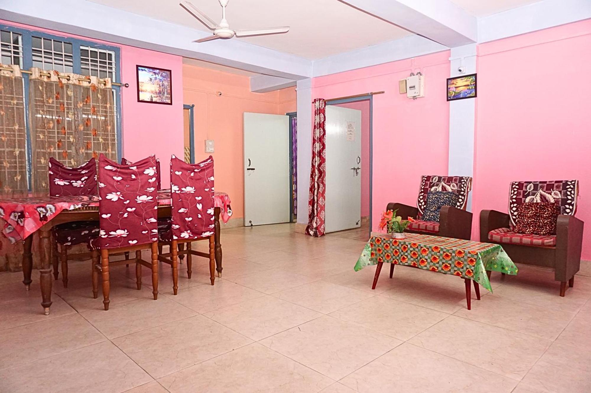 Taj Residency Holiday Homestay -Entire 1Bhk & 2Bhk Private Apartments -Call 767Ooo54Oo Jorhāt Εξωτερικό φωτογραφία